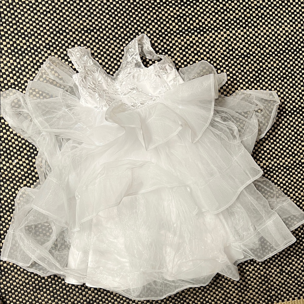 Elegant White flower girl dress with train